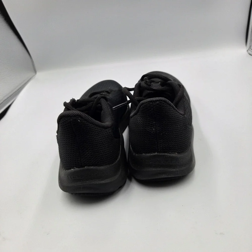 Under Armour Charged Assert 9 Wide D Women's Running Shoes Size 8 Black